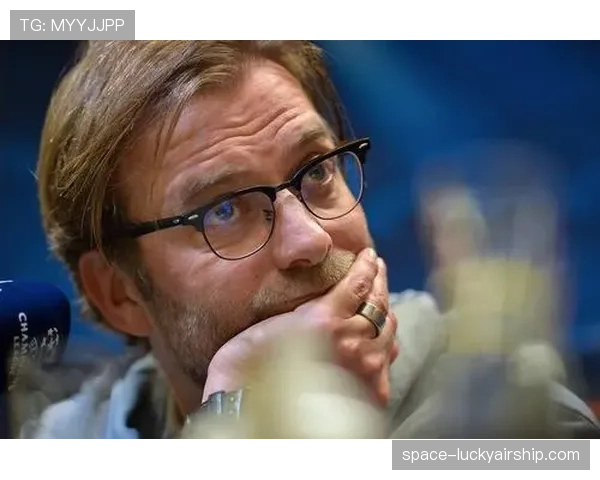 教练视角:坦帕湾闪电队Jon Cooper谈论如何准备卫冕之路的每一步 教练视角:坦帕湾闪电队Jon Cooper谈论如何准备卫冕之路的每一步